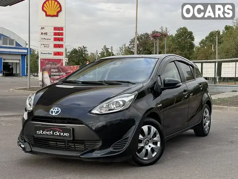 NHP106779655 Toyota Aqua 2018 Хетчбек 1.5 л. Фото 1