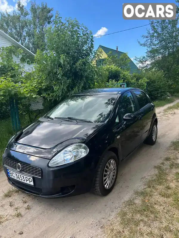 Хетчбек Fiat Grande Punto 2008 1.37 л. Робот обл. Житомирська, Коростень - Фото 1/10