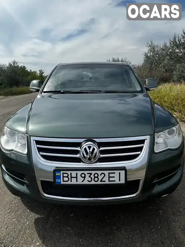 Позашляховик / Кросовер Volkswagen Touareg 2009 2.97 л. Автомат обл. Одеська, Білгород-Дністровський - Фото 1/10