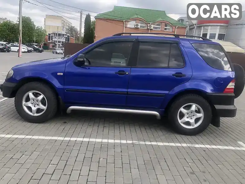 Позашляховик / Кросовер Mercedes-Benz M-Class 2001 3.2 л. Автомат обл. Черкаська, Черкаси - Фото 1/13