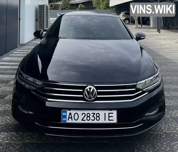 Седан Volkswagen Passat 2019 2 л. Ручная / Механика обл. Закарпатская, Мукачево - Фото 1/21