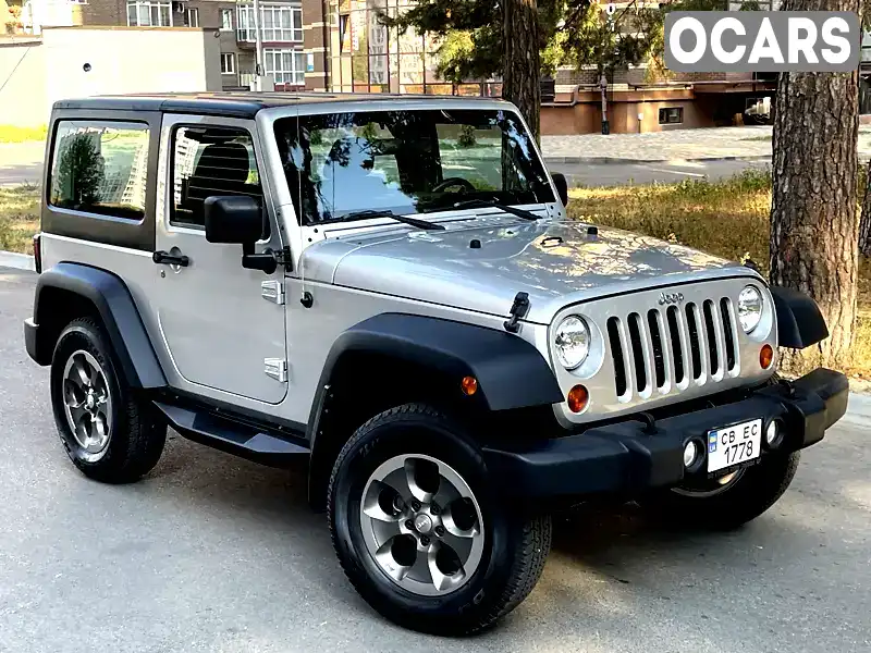 Позашляховик / Кросовер Jeep Wrangler 2011 3.6 л. Автомат обл. Чернігівська, Чернігів - Фото 1/21