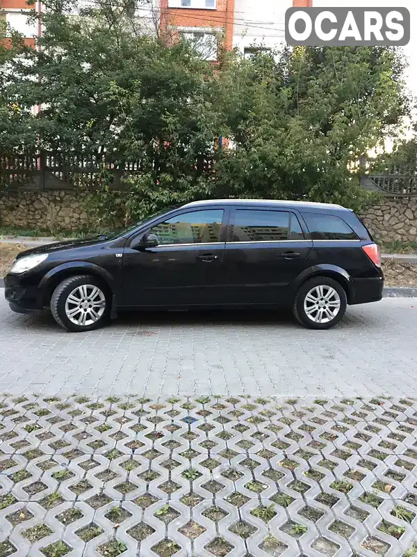 W0L0AHL35A5050536 Opel Astra 2010 Універсал 1.69 л. Фото 2