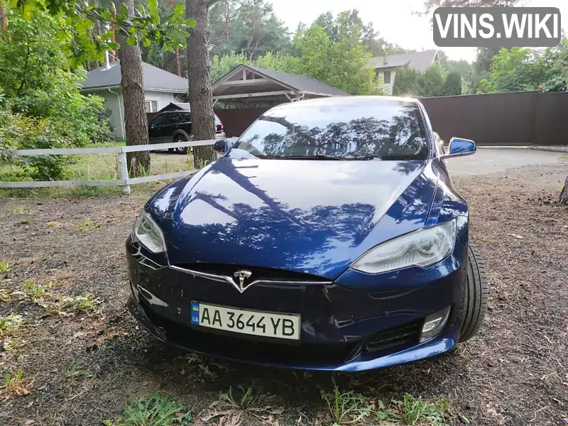 Ліфтбек Tesla Model S 2015 null_content л. обл. Київська, Київ - Фото 1/20