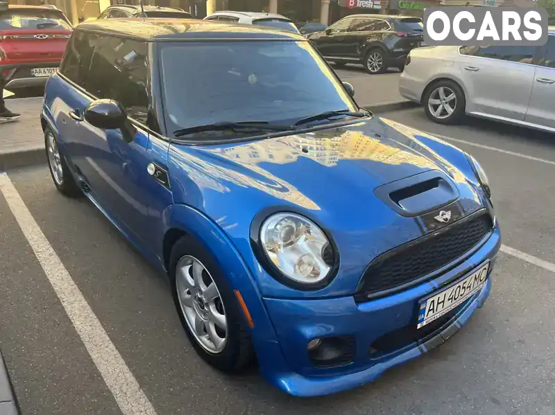 Хетчбек MINI Hatch 2010 1.6 л. Автомат обл. Київська, Київ - Фото 1/8