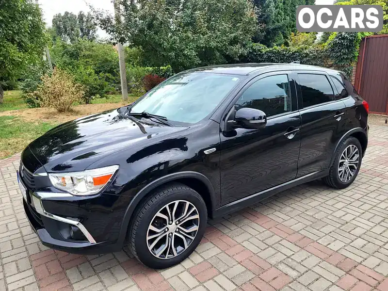 Позашляховик / Кросовер Mitsubishi Outlander Sport 2017 2.36 л. Типтронік обл. Запорізька, Запоріжжя - Фото 1/21