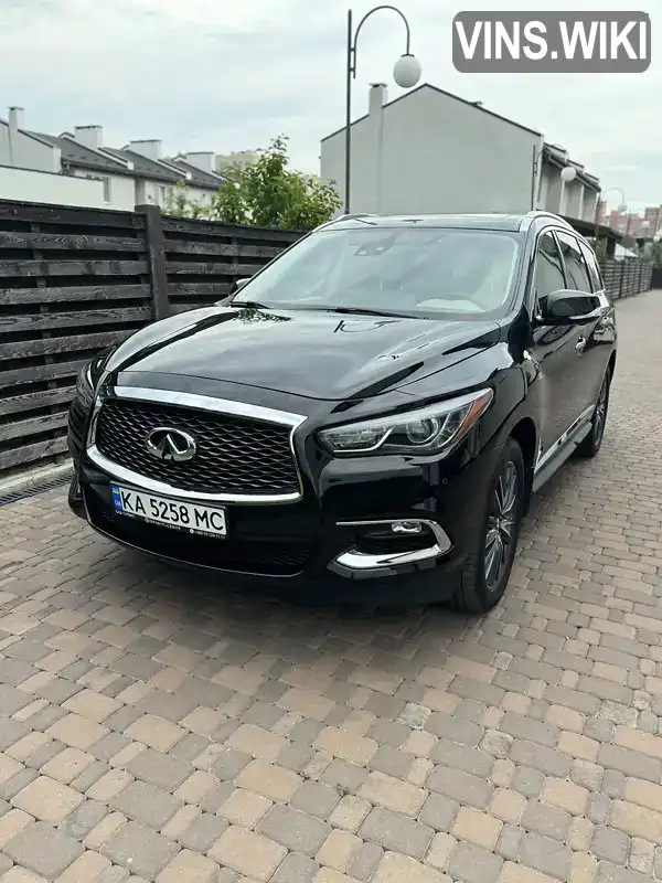 Позашляховик / Кросовер Infiniti QX60 2018 3.5 л. Варіатор обл. Київська, Київ - Фото 1/21