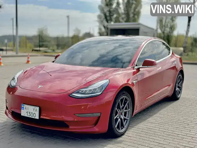 Седан Tesla Model 3 2018 null_content л. Автомат обл. Київська, Біла Церква - Фото 1/21