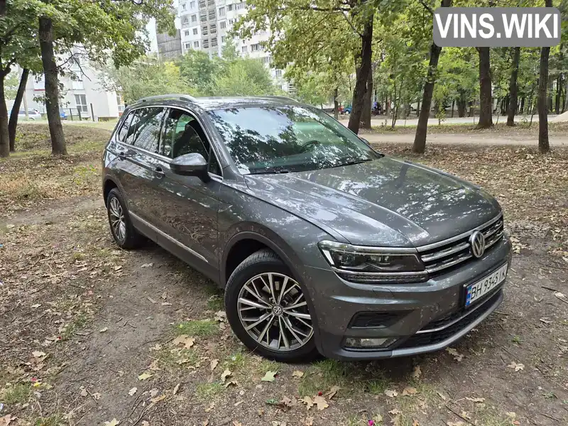 Позашляховик / Кросовер Volkswagen Tiguan 2019 1.97 л. Робот обл. Одеська, Одеса - Фото 1/16