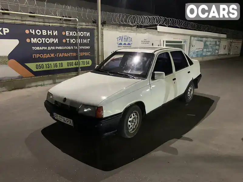 Седан Opel Kadett 1989 1.3 л. Ручна / Механіка обл. Полтавська, Полтава - Фото 1/16