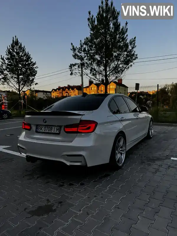 Седан BMW 3 Series 2013 2 л. Автомат обл. Ровенская, Ровно - Фото 1/6