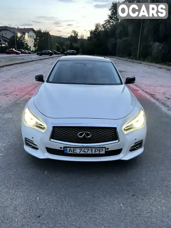 Седан Infiniti Q50 2015 1.99 л. Автомат обл. Дніпропетровська, Дніпро (Дніпропетровськ) - Фото 1/20