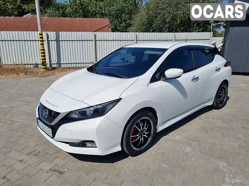 Хетчбек Nissan Leaf 2018 null_content л. Автомат обл. Чернівецька, Чернівці - Фото 1/21