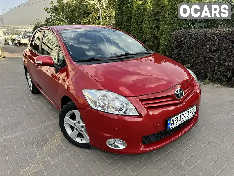 Хэтчбек Toyota Auris 2011 1.6 л. Автомат обл. Винницкая, Винница - Фото 1/21