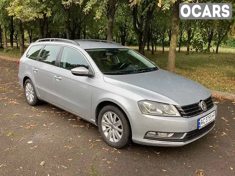 Універсал Volkswagen Passat 2012 2 л. Автомат обл. Волинська, Володимир-Волинський - Фото 1/16