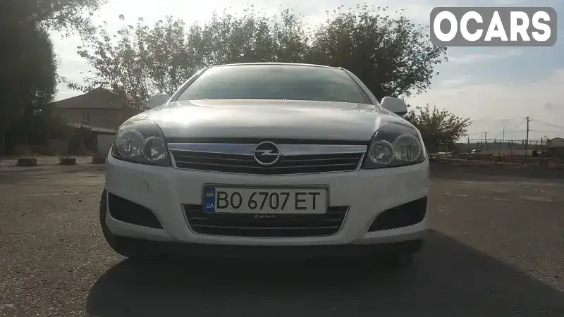 W0L0AHL35B5007647 Opel Astra 2010 Универсал 1.69 л. Фото 4