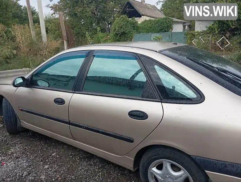 Лифтбек Renault Laguna 1998 2 л. Ручная / Механика обл. Днепропетровская, Каменское (Днепродзержинск) - Фото 1/9