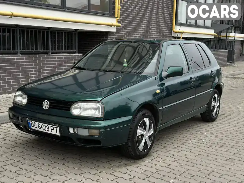 Хетчбек Volkswagen Golf 1996 1.6 л. Ручна / Механіка обл. Львівська, Новояворівськ - Фото 1/11