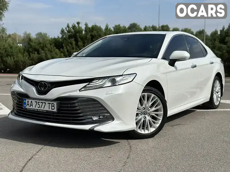 Седан Toyota Camry 2017 2.49 л. Автомат обл. Полтавська, Миргород - Фото 1/21