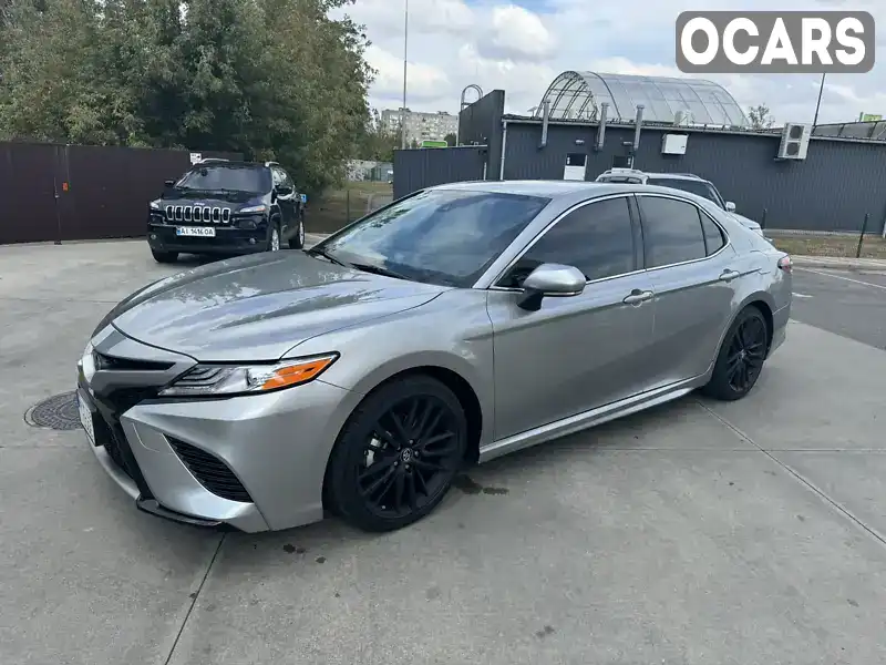 Седан Toyota Camry 2019 2.49 л. Автомат обл. Житомирська, Бердичів - Фото 1/21