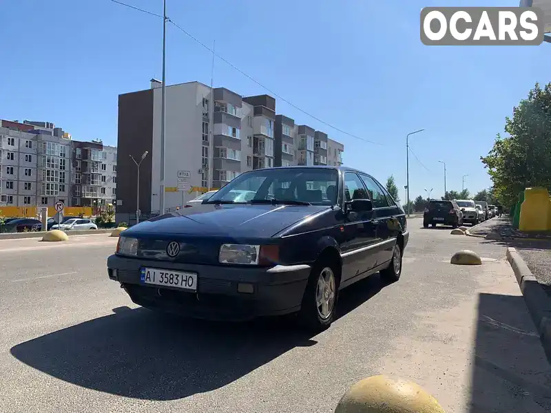 Седан Volkswagen Passat 1993 1.8 л. обл. Київська, Буча - Фото 1/11