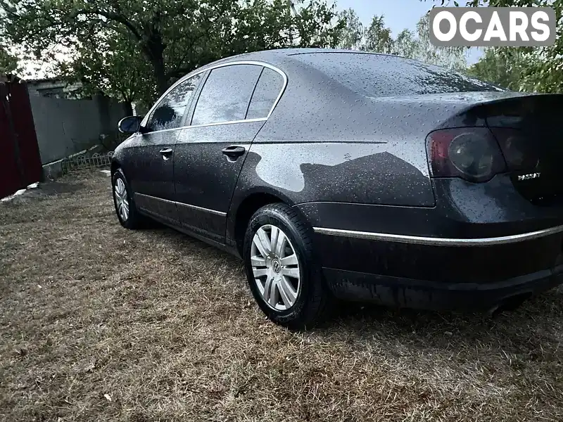 Седан Volkswagen Passat 2006 1.98 л. Автомат обл. Полтавська, Горішні Плавні (Комсомольськ) - Фото 1/8