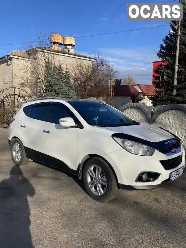 Внедорожник / Кроссовер Hyundai ix35 2011 2 л. Автомат обл. Днепропетровская, Днепр (Днепропетровск) - Фото 1/12