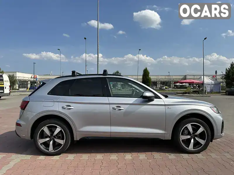 Позашляховик / Кросовер Audi Q5 2021 1.98 л. Автомат обл. Житомирська, Житомир - Фото 1/21