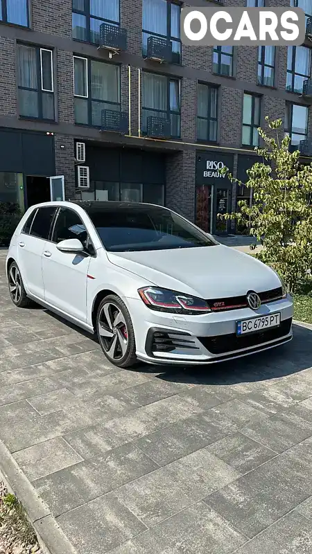 Хетчбек Volkswagen Golf GTI 2020 1.98 л. Автомат обл. Львівська, Львів - Фото 1/11