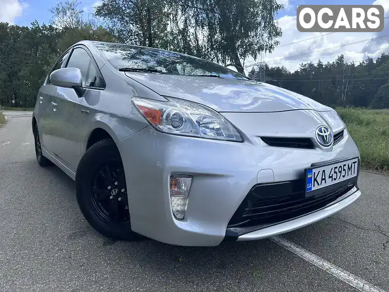 Хетчбек Toyota Prius 2013 1.8 л. Автомат обл. Київська, Київ - Фото 1/21