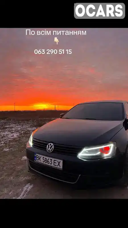 Седан Volkswagen Jetta 2012 2.48 л. Ручна / Механіка обл. Рівненська, Сарни - Фото 1/21