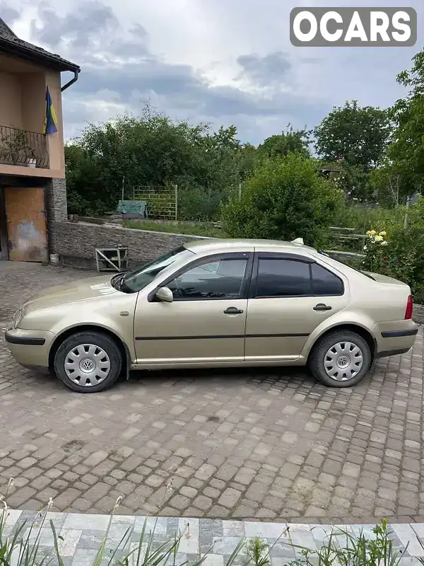 Седан Volkswagen Bora 2003 1.6 л. Автомат обл. Хмельницкая, Каменец-Подольский - Фото 1/21