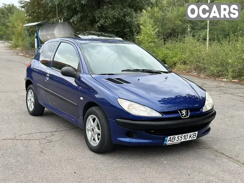 Хетчбек Peugeot 206 2000 1.1 л. Ручна / Механіка обл. Вінницька, Жмеринка - Фото 1/18