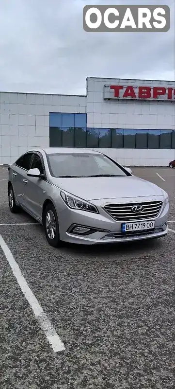 Седан Hyundai Sonata 2017 2 л. Автомат обл. Одесская, Измаил - Фото 1/10