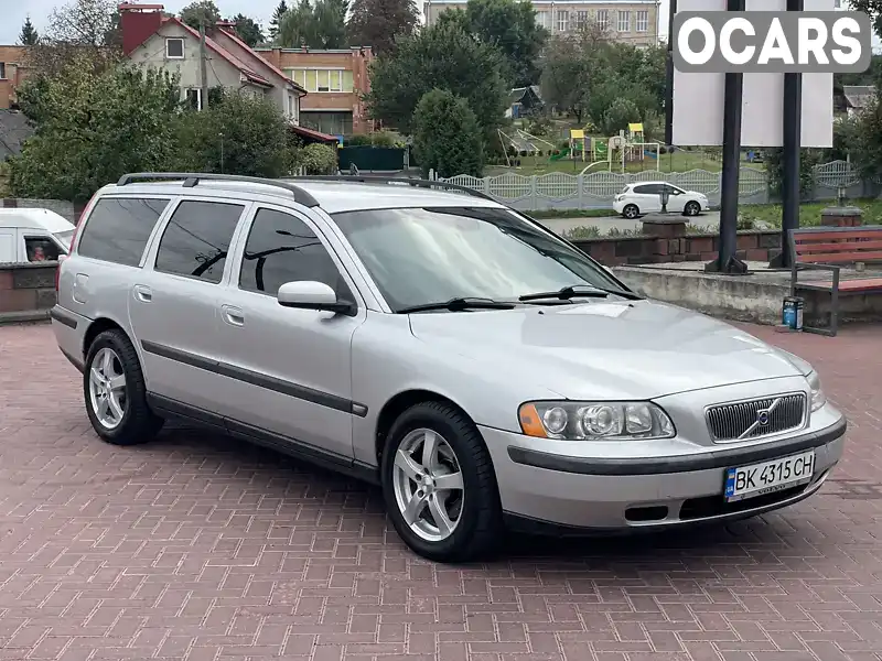 Універсал Volvo V70 2004 2.4 л. Автомат обл. Рівненська, Рівне - Фото 1/17