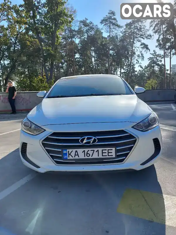 Седан Hyundai Elantra 2018 2 л. Автомат обл. Київська, Ірпінь - Фото 1/7