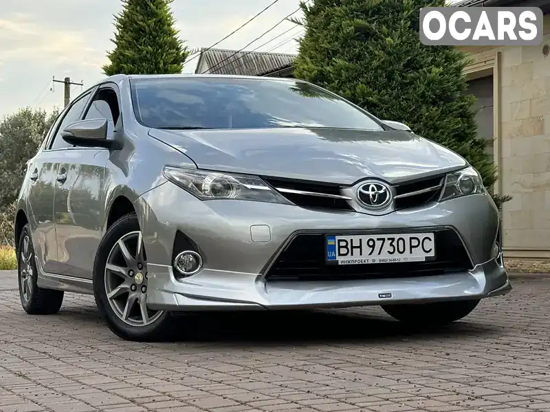 Хетчбек Toyota Auris 2013 1.6 л. Автомат обл. Одеська, Одеса - Фото 1/21