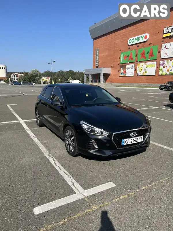 Хетчбек Hyundai Elantra Gt 2018 2 л. Автомат обл. Київська, Бровари - Фото 1/11