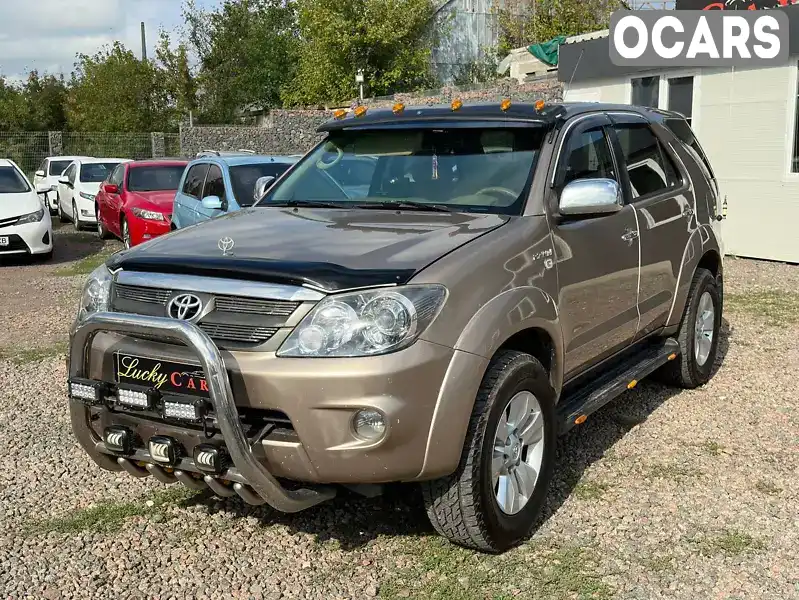 Позашляховик / Кросовер Toyota Fortuner 2006 null_content л. Автомат обл. Одеська, Одеса - Фото 1/21