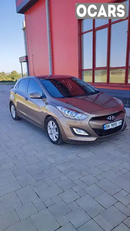 Хетчбек Hyundai i30 2012 1.59 л. Ручна / Механіка обл. Рівненська, Здолбунів - Фото 1/21