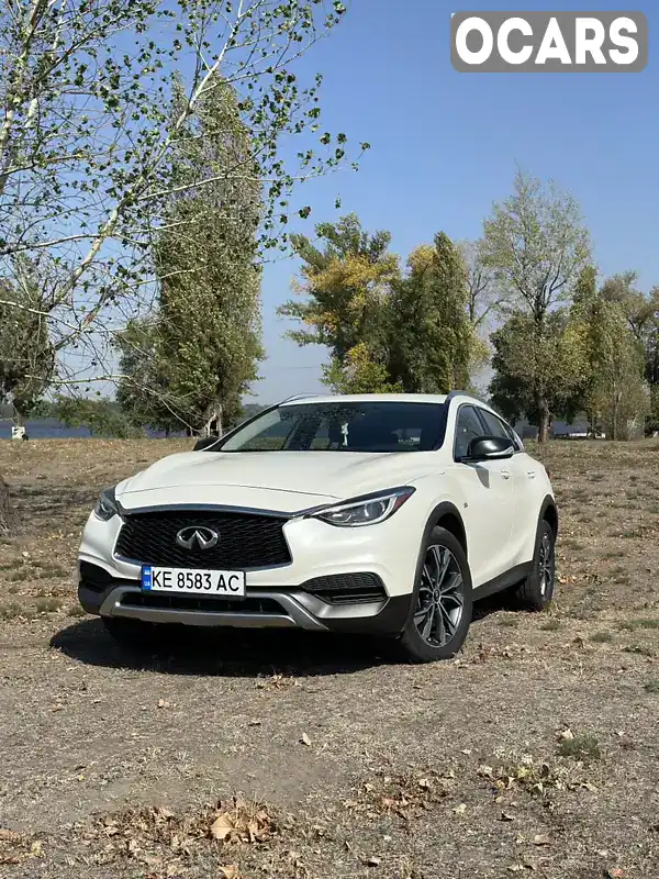 Позашляховик / Кросовер Infiniti QX30 2017 2 л. Автомат обл. Дніпропетровська, Кам'янське (Дніпродзержинськ) - Фото 1/16