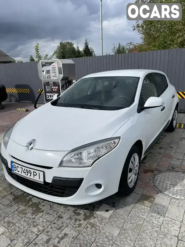 Хетчбек Renault Megane 2011 1.5 л. Ручна / Механіка обл. Львівська, Городок - Фото 1/17