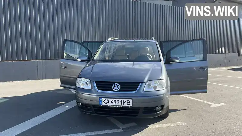 Мінівен Volkswagen Touran 2005 2 л. Автомат обл. Київська, Київ - Фото 1/21