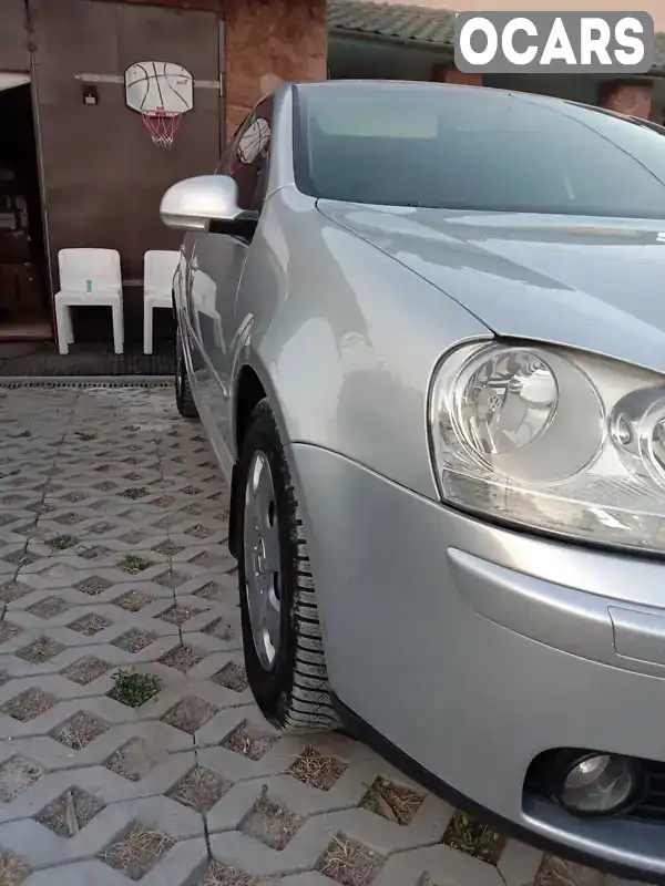 Хетчбек Volkswagen Golf 2007 1.6 л. Ручна / Механіка обл. Тернопільська, Чортків - Фото 1/21