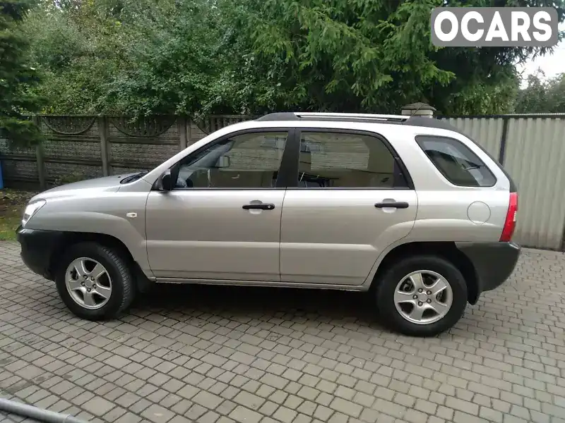 Позашляховик / Кросовер Kia Sportage 2006 2 л. Ручна / Механіка обл. Львівська, Львів - Фото 1/21