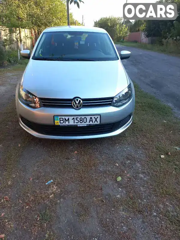 Седан Volkswagen Polo 2013 1.6 л. Автомат обл. Сумська, Суми - Фото 1/10