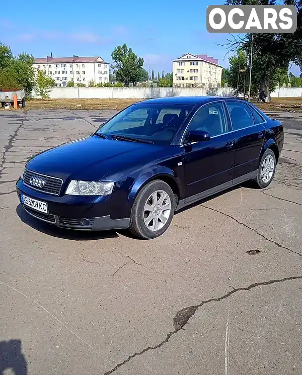 Седан Audi A4 2002 2 л. Ручна / Механіка обл. Дніпропетровська, Новомосковськ - Фото 1/21