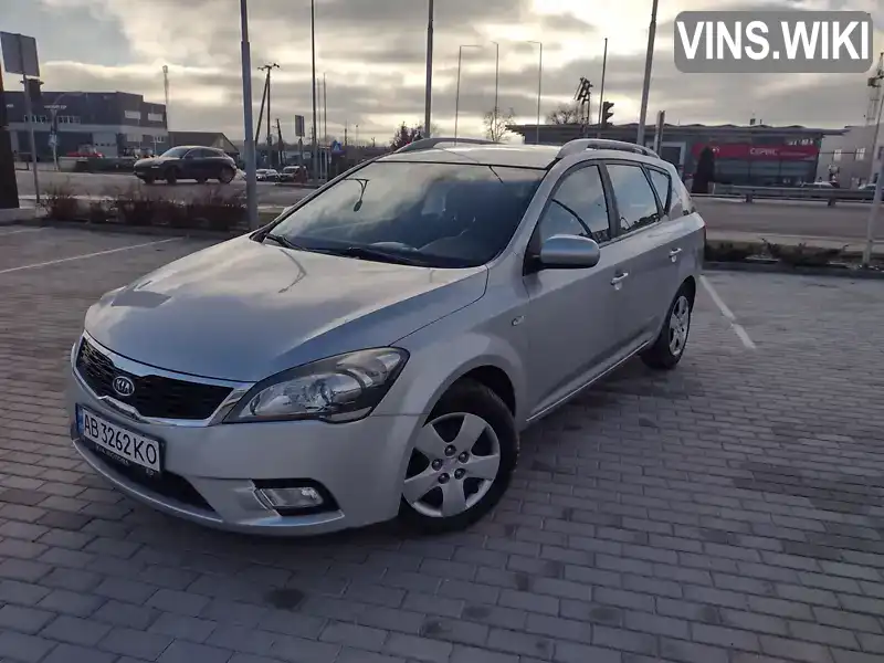 Універсал Kia Ceed 2010 1.4 л. Ручна / Механіка обл. Вінницька, Вінниця - Фото 1/21