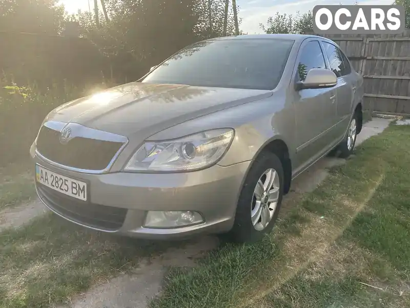 Ліфтбек Skoda Octavia 2013 1.8 л. Ручна / Механіка обл. Київська, location.city.hrebinky - Фото 1/15