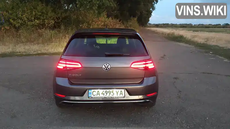 Хэтчбек Volkswagen e-Golf 2020 null_content л. Вариатор обл. Черкасская, Черкассы - Фото 1/21